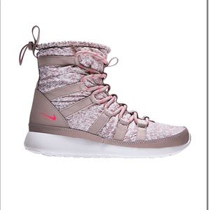 roshe run winter boot
